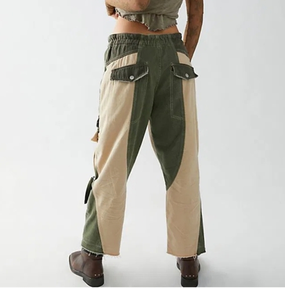 Free People Terra Utility Pant Size medium Slouchy Relaxed Fit Cropped NWOT - Picture 4 of 16